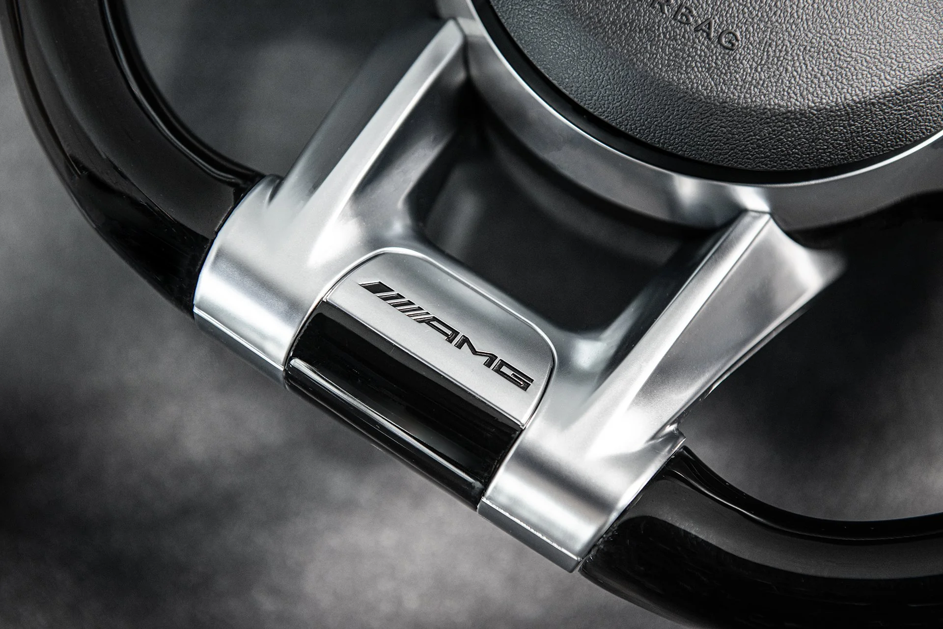 Mercedes G-Wagon (2018-2024) G63 AMG Steering Wheel - Image 4