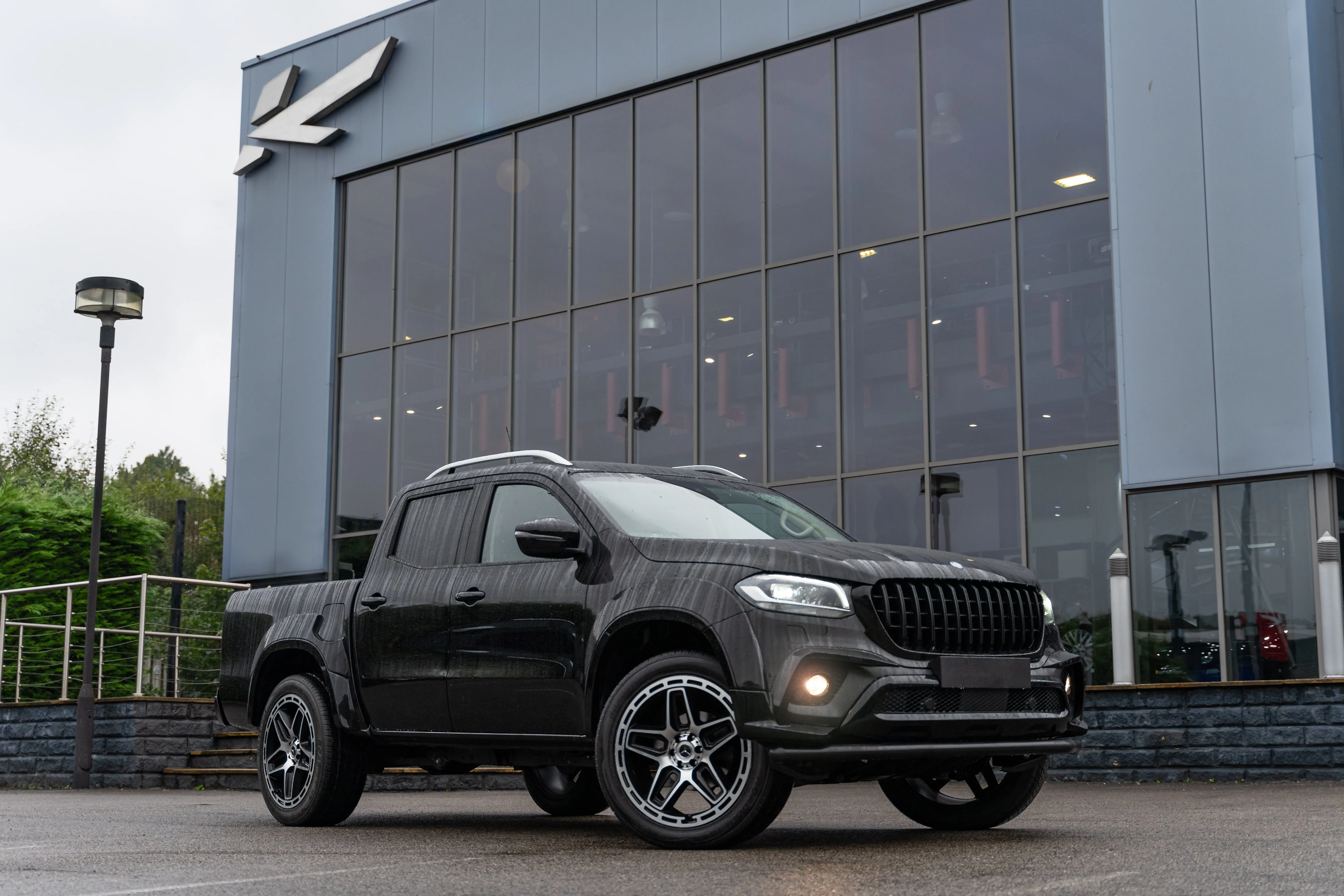 MERCEDES X-CLASS (2019 Onwards) Front Bumper Lower Bar - Image 3
