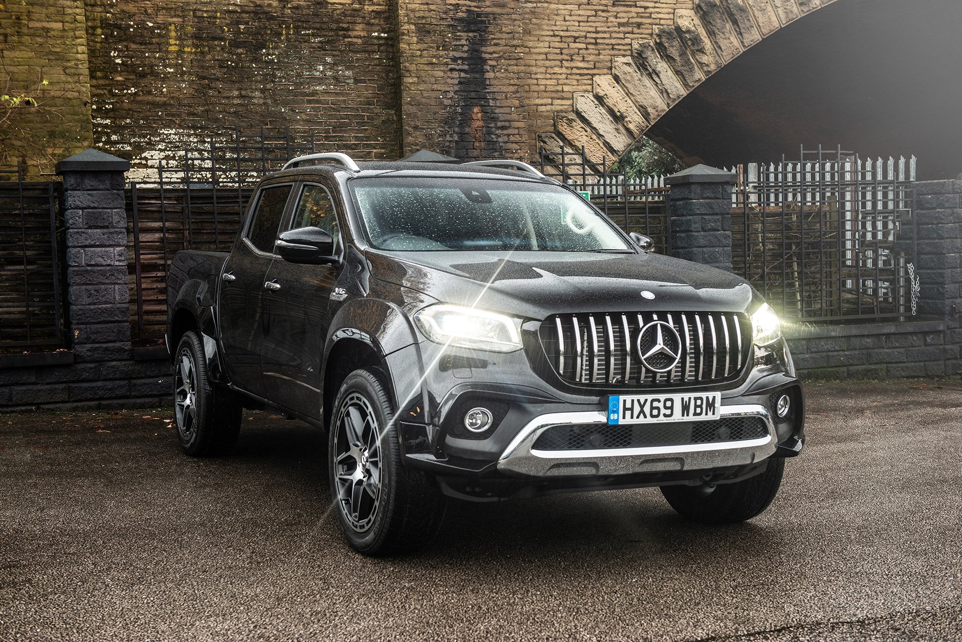 MERCEDES X-CLASS (2019 Onwards) GT Front Grille - Image 9