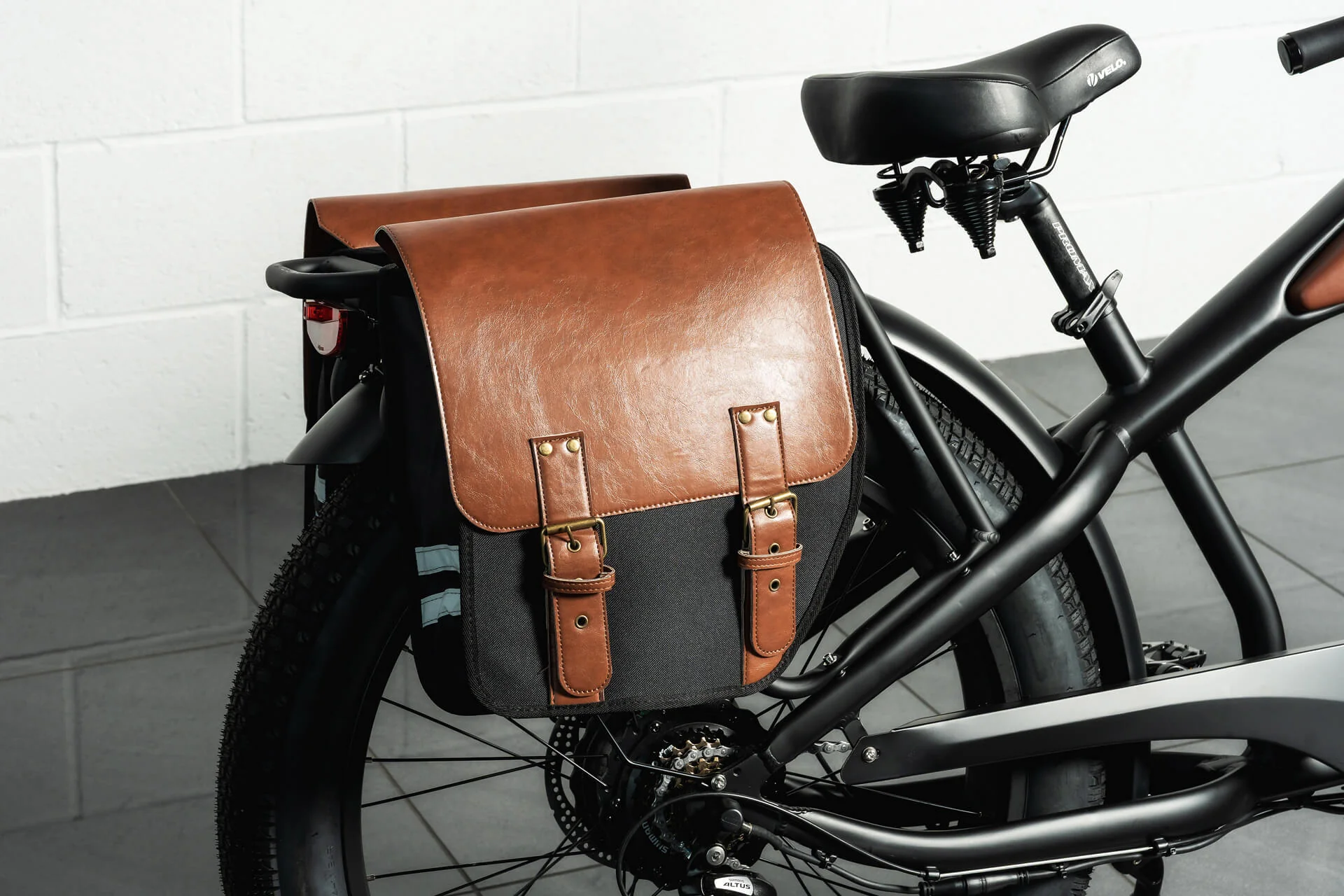 The Flying Huntsman Retro eBike - Image 10