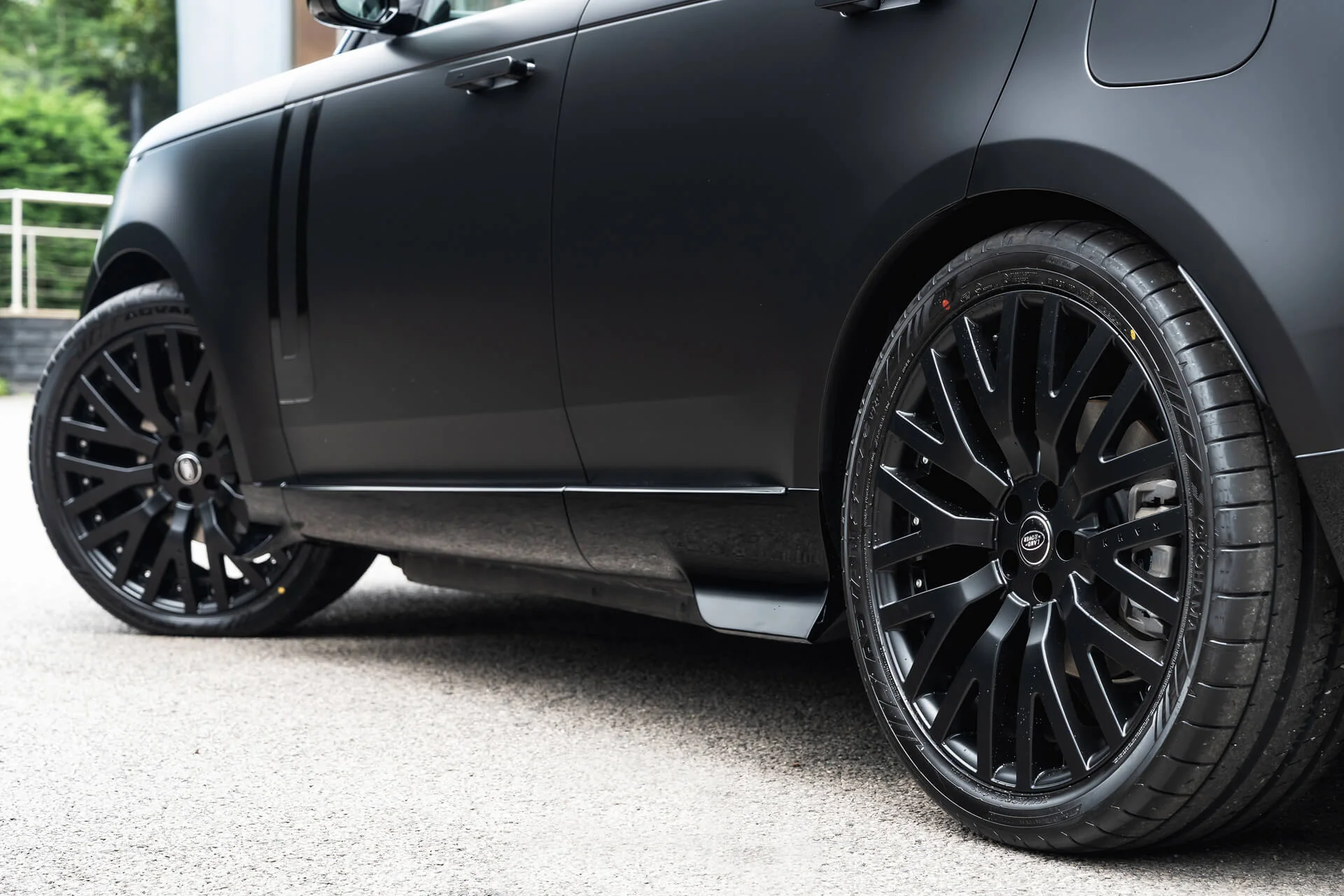 Range Rover (2022 Onwards) RS-2 Light Alloy Wheels - Image 34