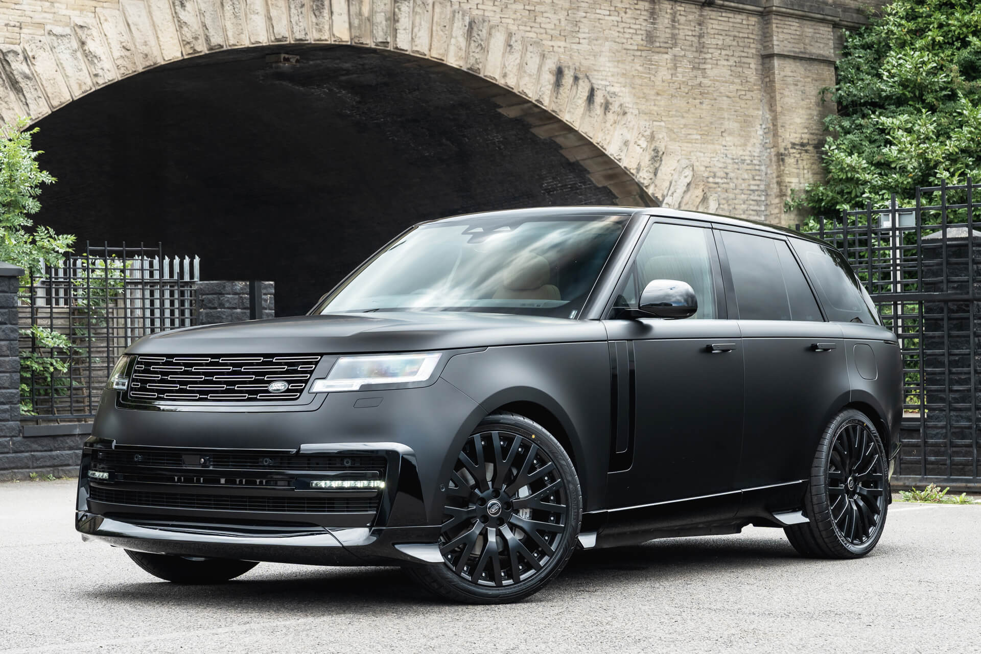Range Rover (2022 Onwards) RS-2 Light Alloy Wheels - Image 40