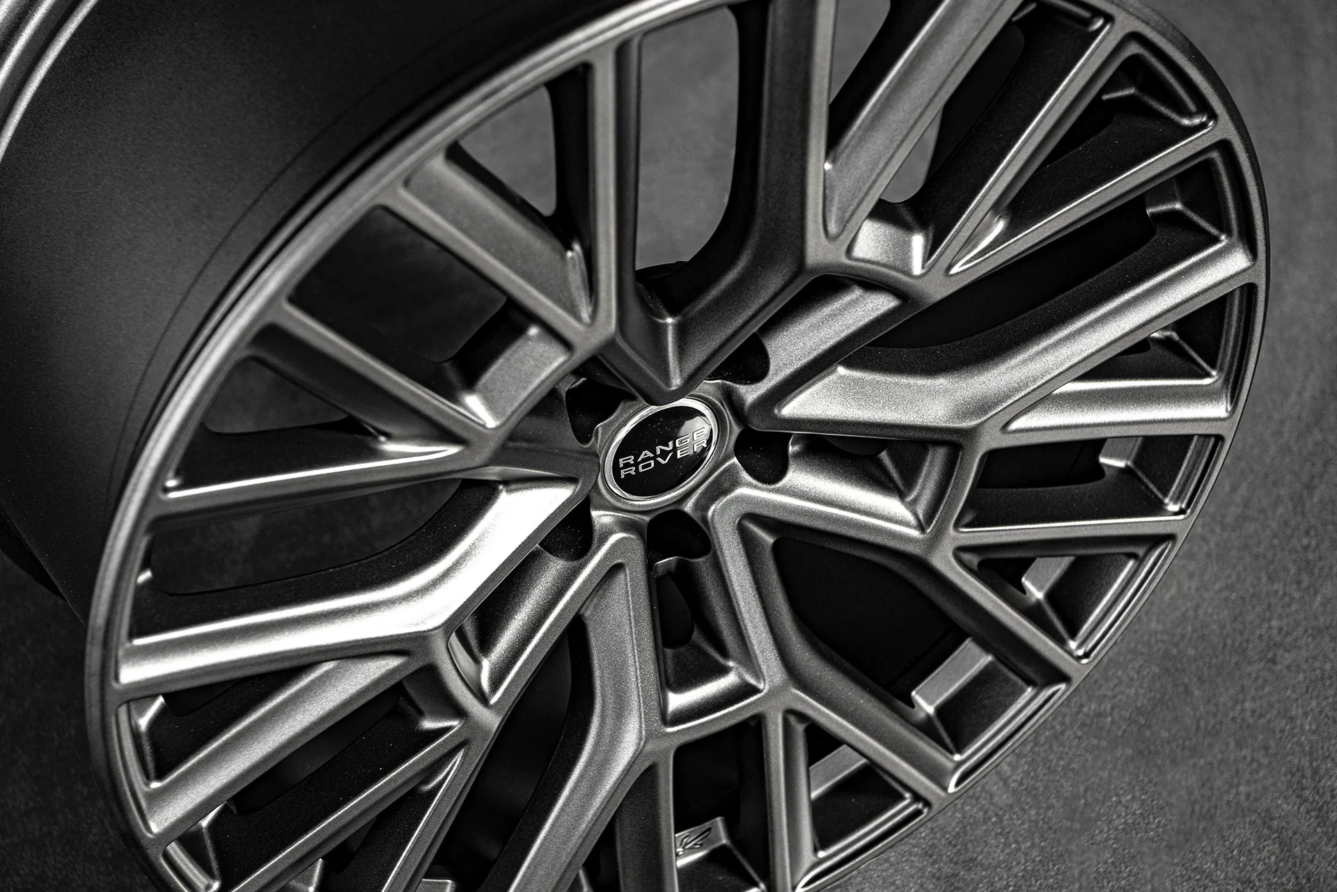 Range Rover (2022 Onwards) RS 3.0 Alloy Wheels - Image 8