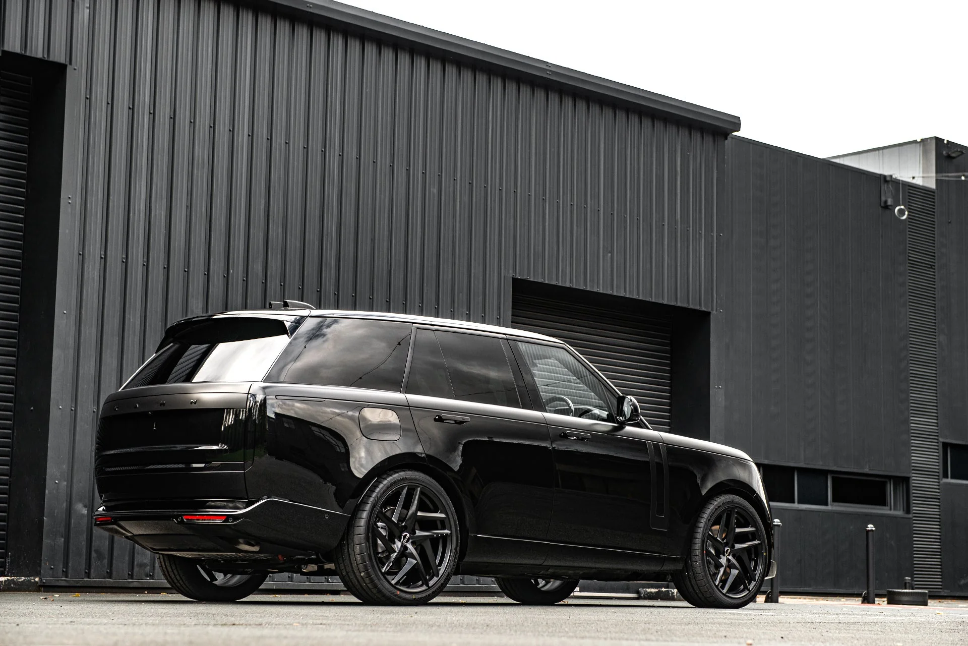 Range Rover (2022 Onwards) Type 52 RS-Forged Alloy Wheels - Image 17