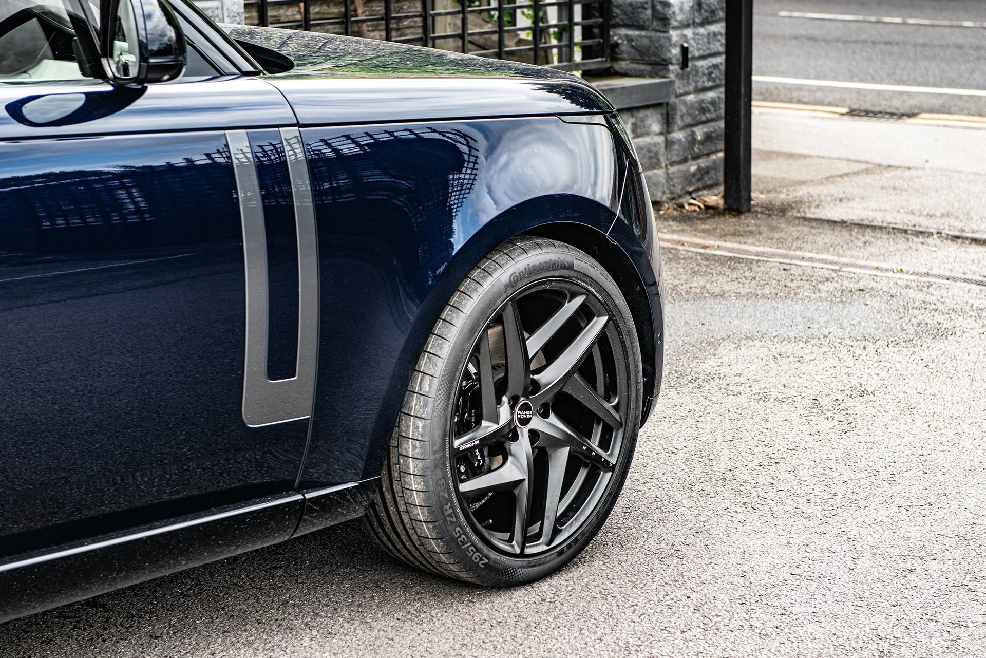 Range Rover (2022 Onwards) Type 52 RS-Forged Alloy Wheels - Image 4