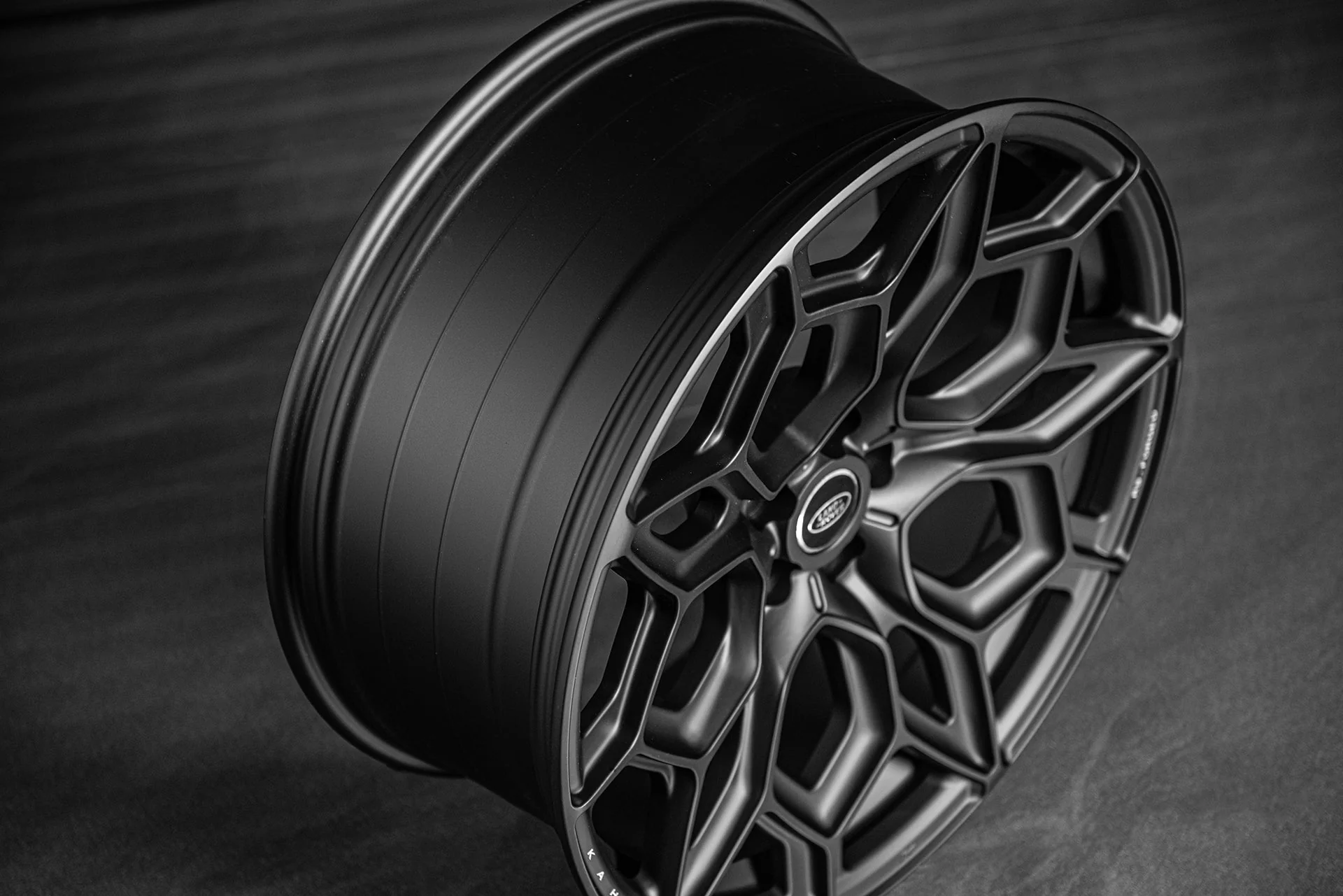 Range Rover (2022 Onwards) Type 57 RS-Forged Alloy Wheels - Image 15