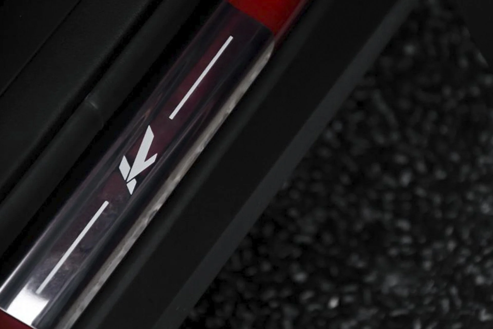 Range Rover Evoque (2011-2018) Door Entry Sill Plates (2DR) - Image 3