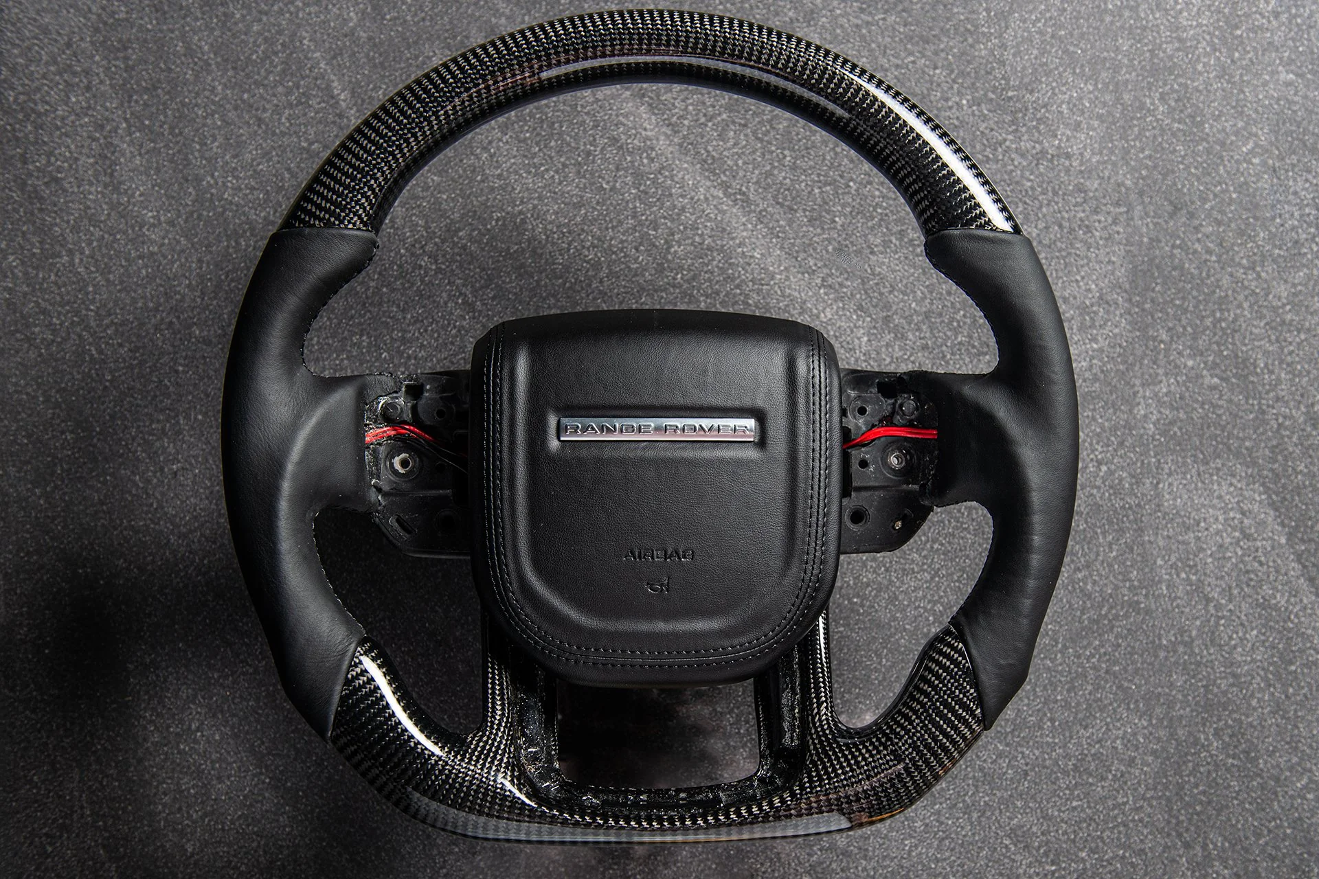 RANGE ROVER SPORT (2013-2018) Exposed Carbon Steering Wheel - Image 6