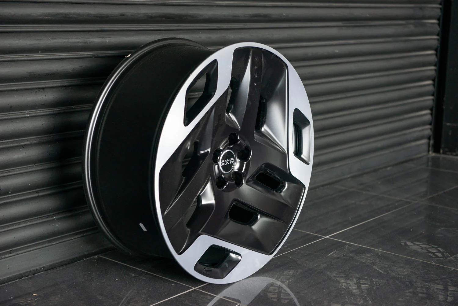 Range Rover Sport (2013-2018) Type 33 Forged Alloy Wheels - Image 4