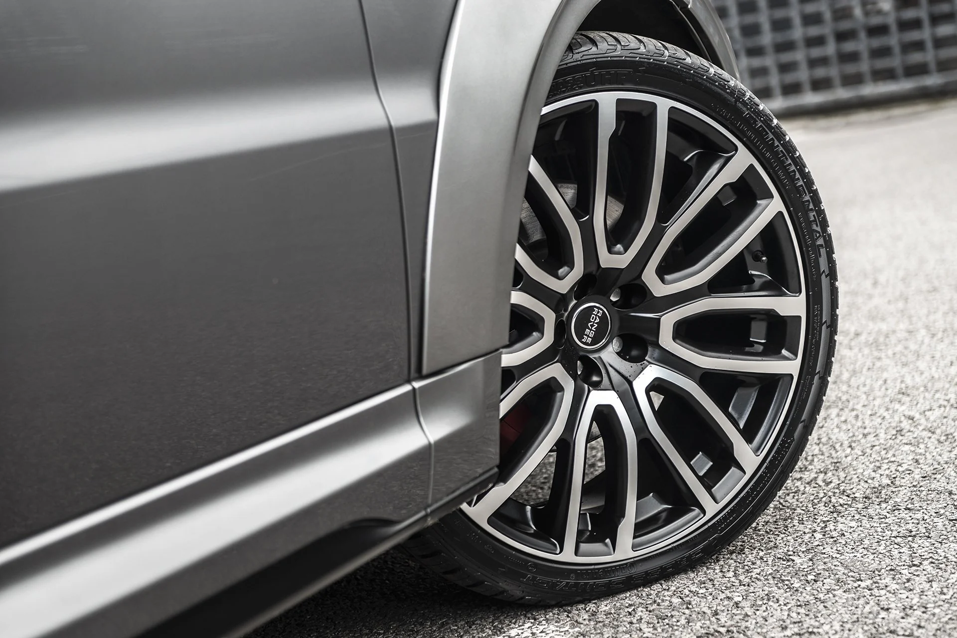 Range Rover Sport SVR (2015-2018) Pace Car Light Alloy Wheels - Image 14