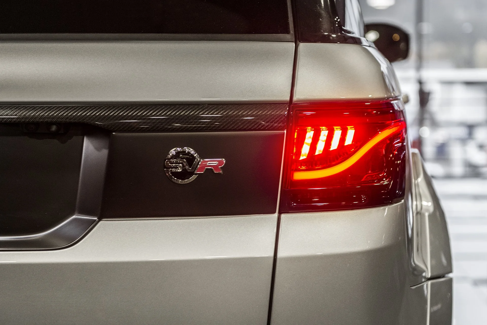Range Rover Sport SVR (2015-2018) GL-5i Glohh Rear Lights - Image 5