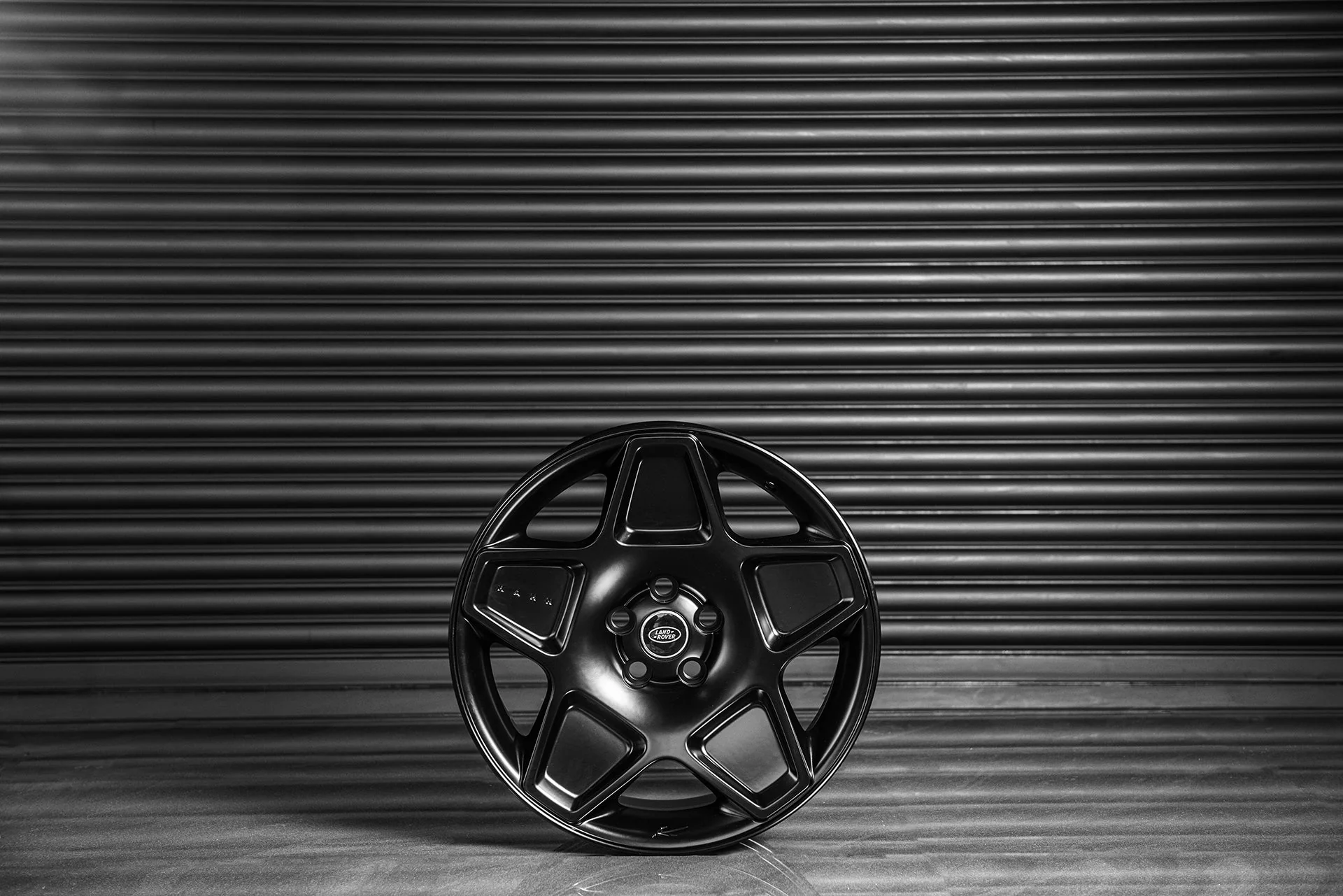 Range Rover Sport SVR (2015-2018) Mondial Retro RS-Forged Light Alloy Wheels - Image 3