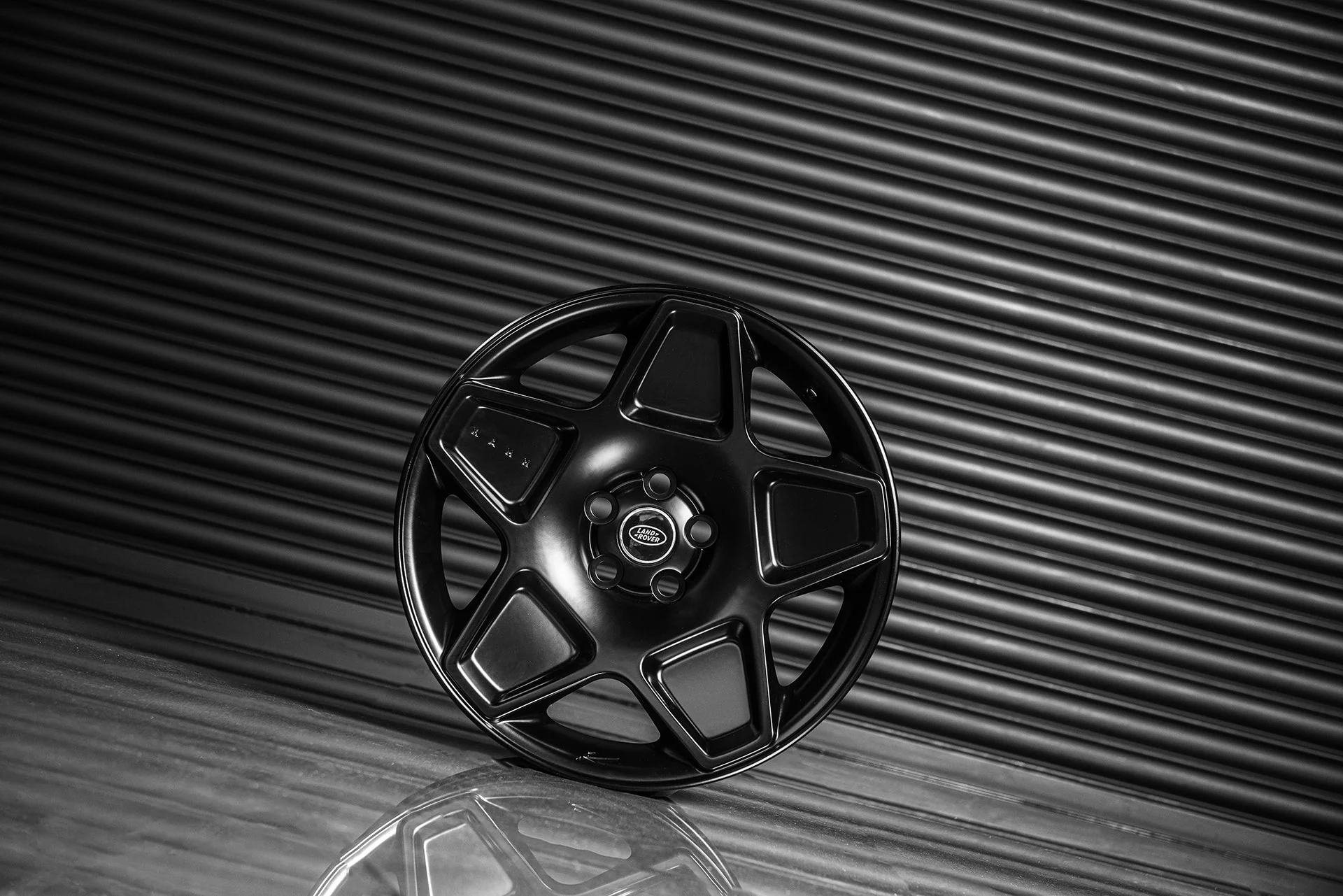 Range Rover Sport SVR (2015-2018) Mondial Retro RS-Forged Light Alloy Wheels - Image 6