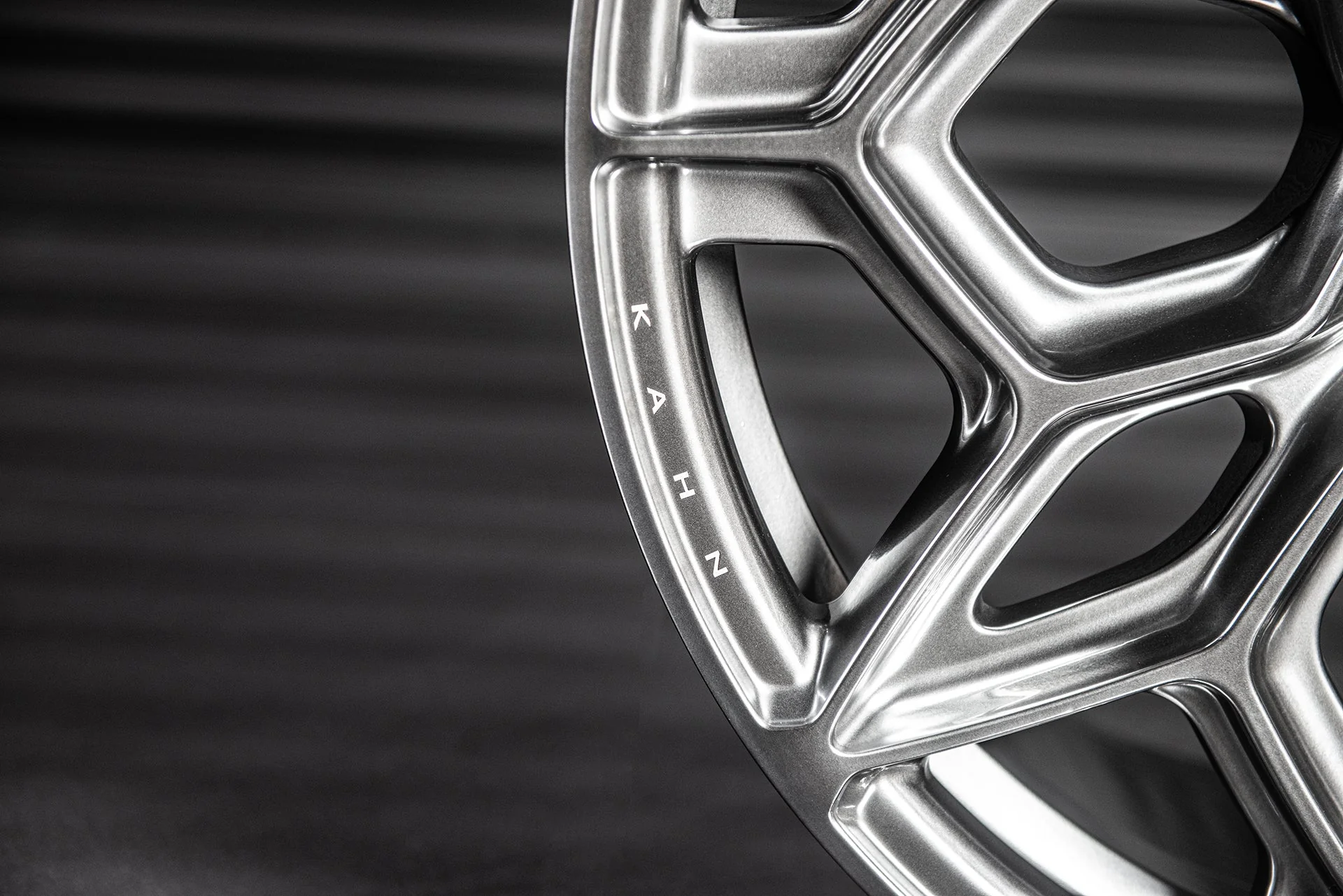 Range Rover Sport SVR (2015-2018) Type 57 RS-Forged Alloy Wheels - Image 11