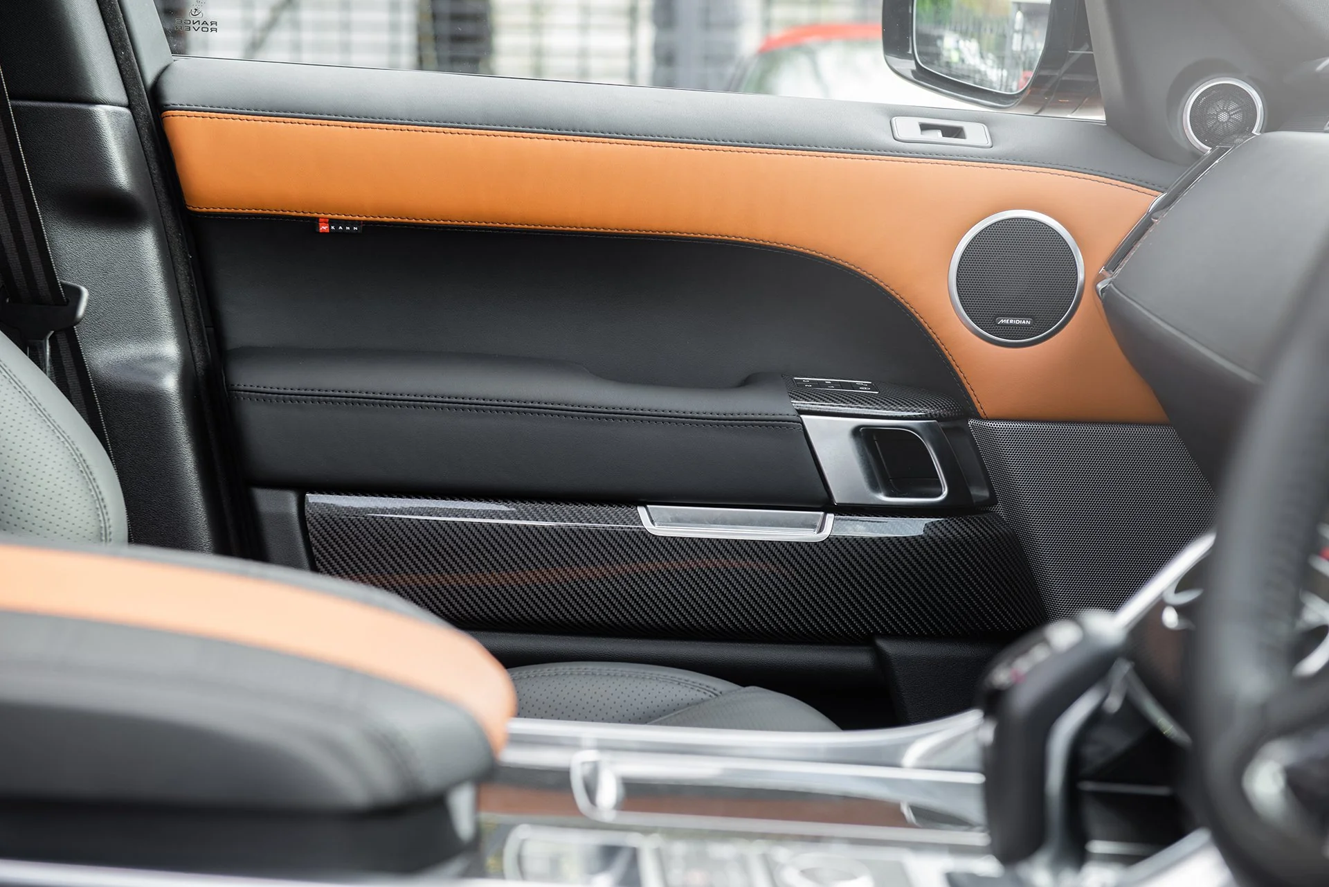 Range Rover Sport SVR (2018 Onwards) Leather Interior - Image 4