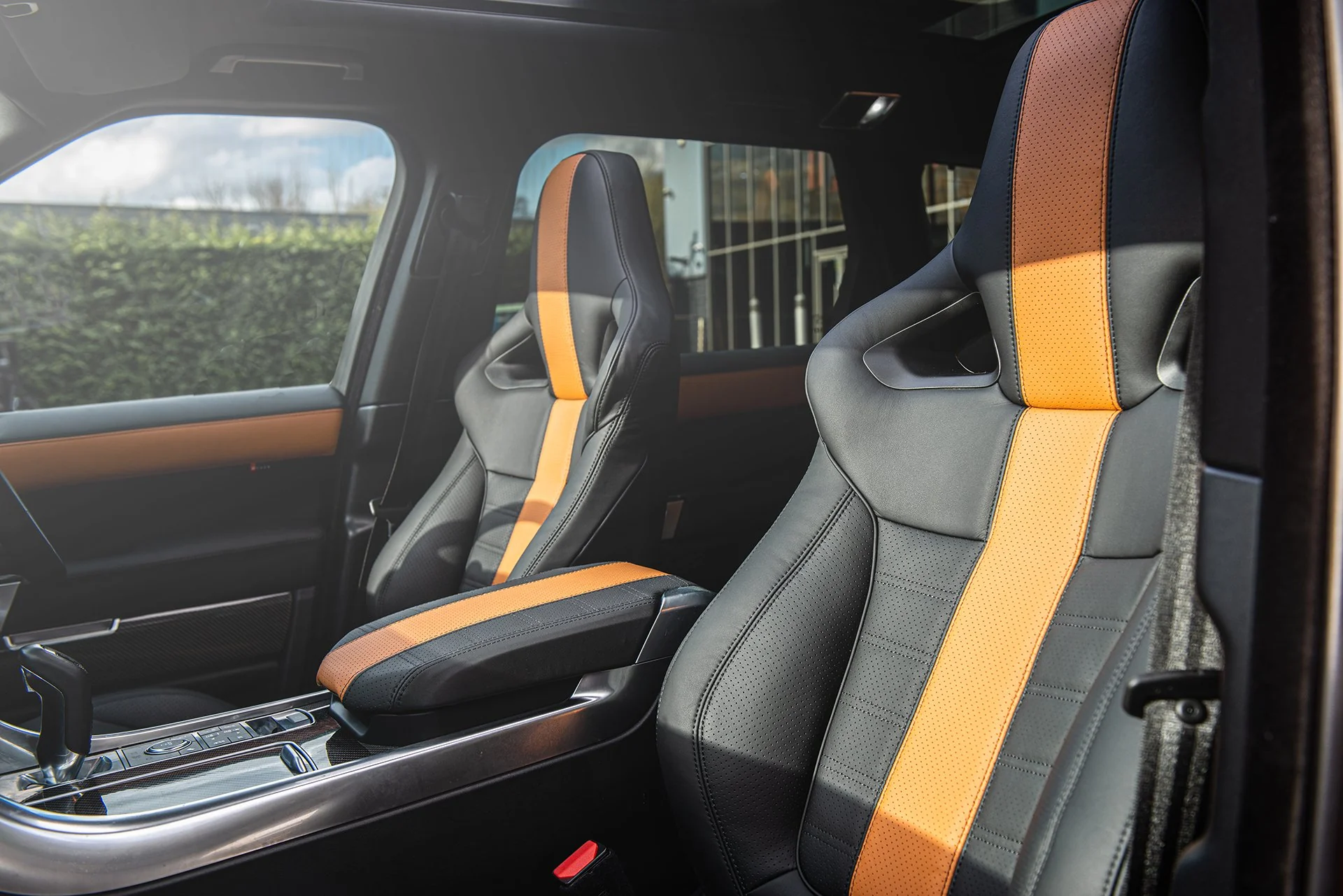 Range Rover Sport SVR (2018 Onwards) Leather Interior - Image 9