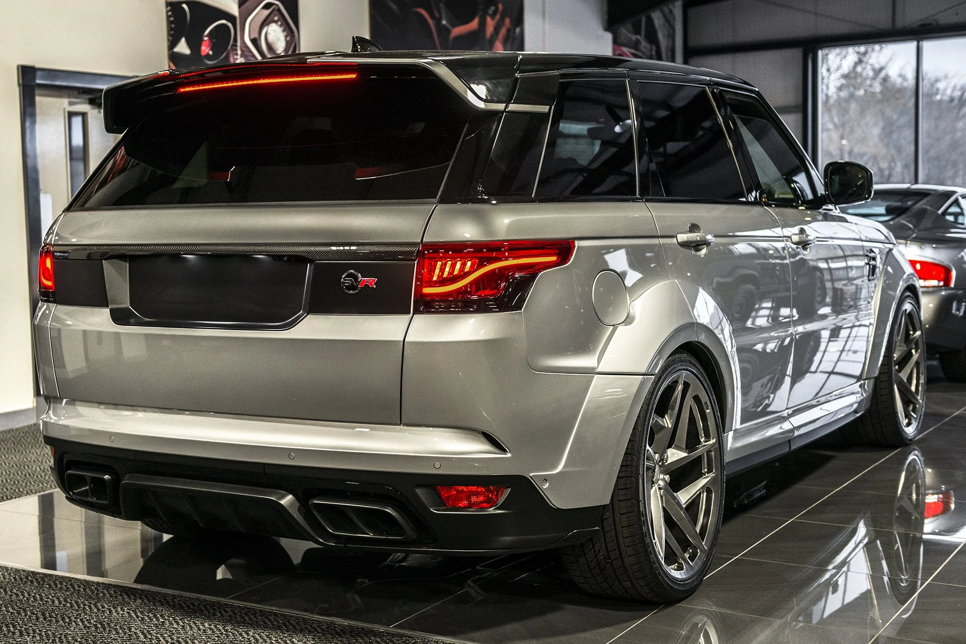 Range Rover Sport SVR (2018 Onwards) GL-5i Glohh Rear Lights - Image 4