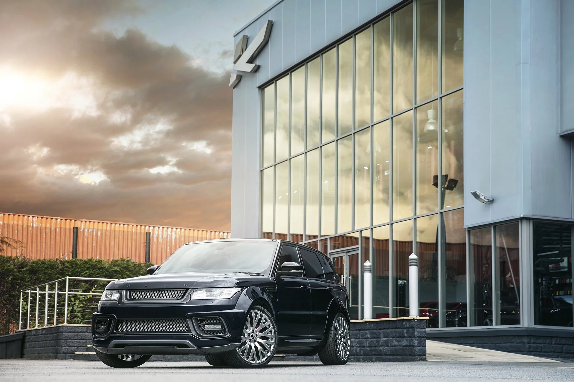 Range Rover Sport SVR (2018 Onwards) RS Light Alloy Wheels - Image 6