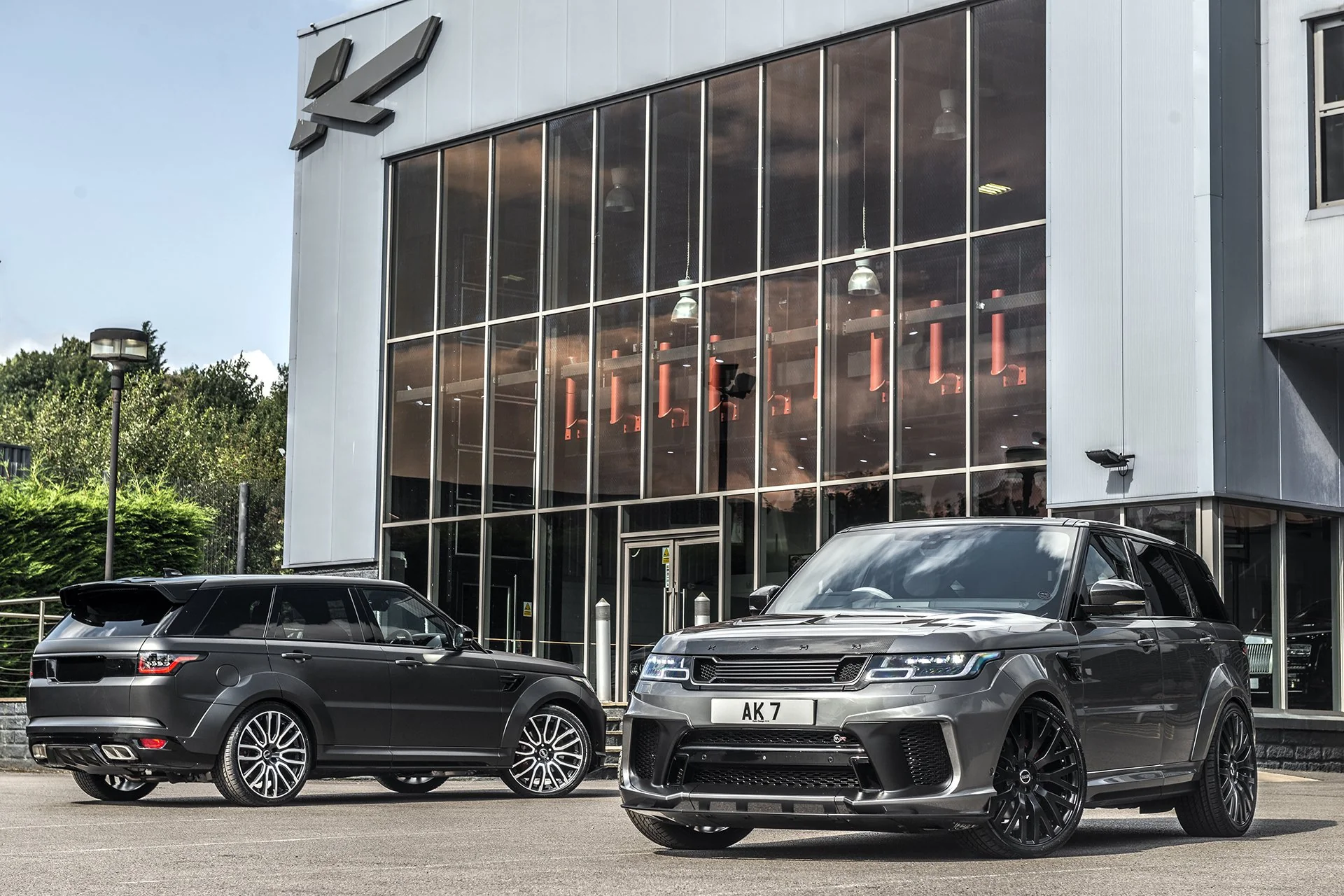 RANGE ROVER SPORT SVR (2018 Onwards) PACE CAR Exposed Carbon Body Kit - Image 19