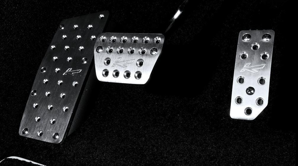 Range Rover (2009-2012) VENTED FOOT PEDALS IN MACHINED ALUMINIUM - Image 5