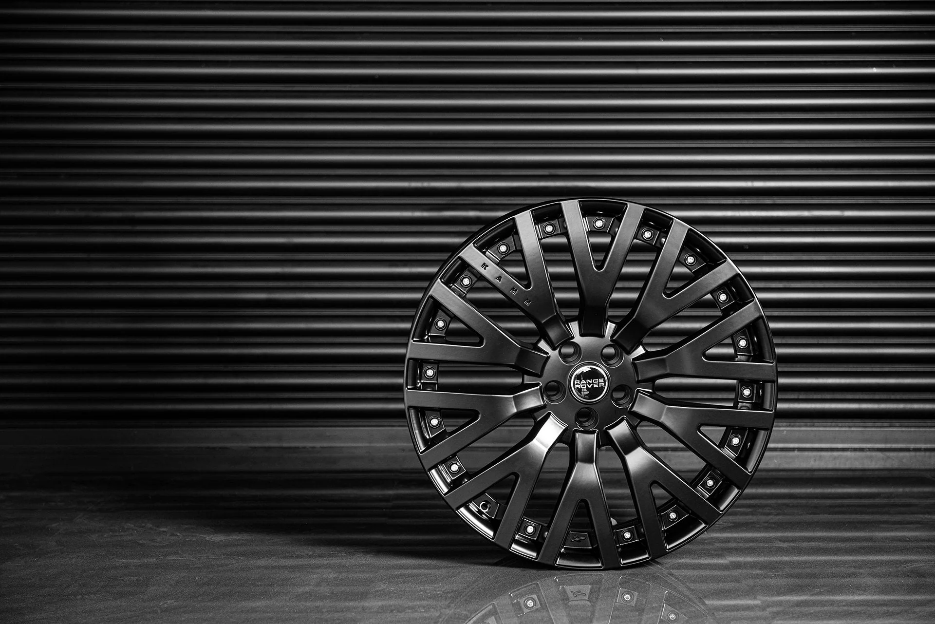 Range Rover (2012-2018) RS-2 Light Alloy Wheels - Image 11