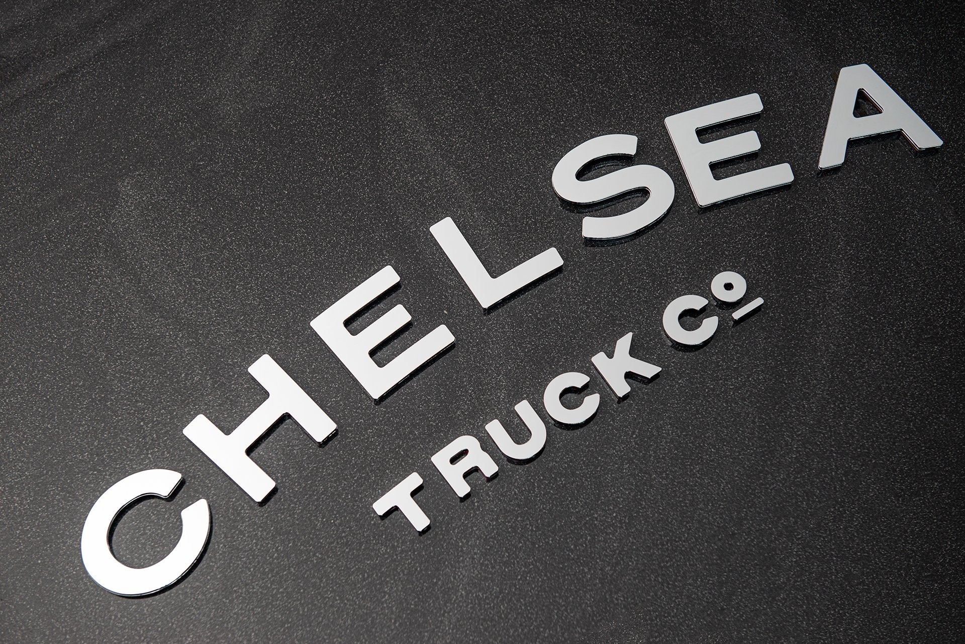 Land Rover Defender (2020 Onwards) Chelsea Truck Company Hard Spare Wheel Cover - Image 14