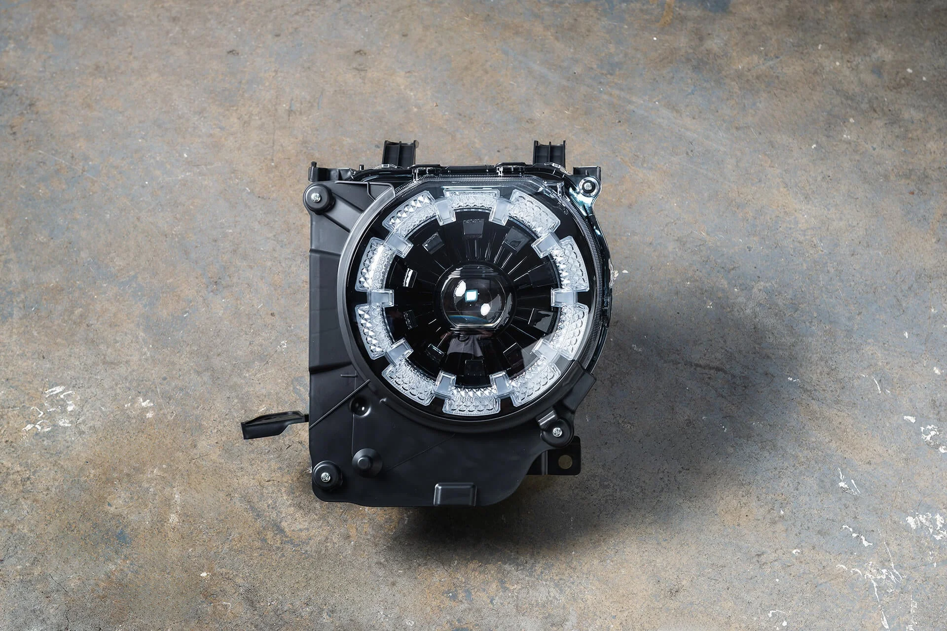 Toyota Land Cruiser 70 (2023 Onwards) LED Facelift Headlights with DRL's - Image 5