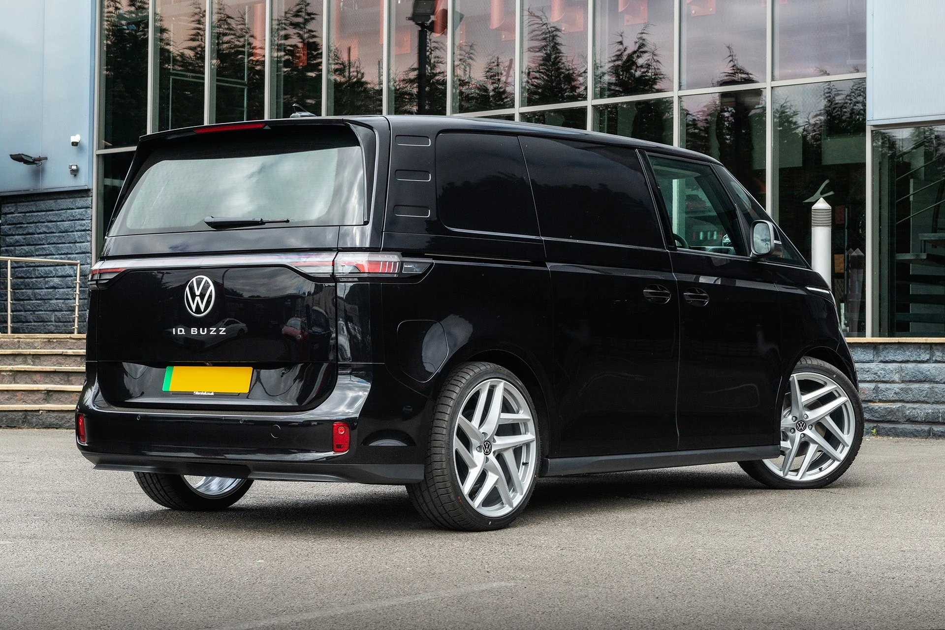 Suspension Lowering Spring Kit Suitable for Volkswagen ID. Buzz (2022 Onwards) - Image 3
